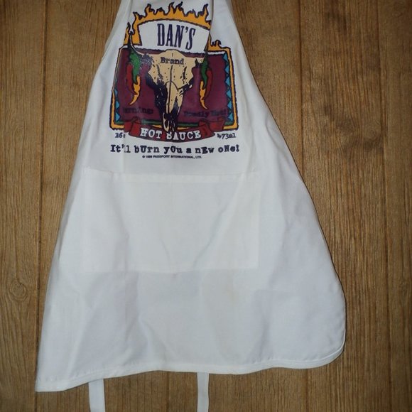 NEW Dan's Hot Sauce "It'll Burn You A New One" Cooking Apron - Picture 4 of 8
